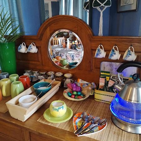 36 Mount Road Guesthouse And Self Catering ポート・エリザベス エクステリア 写真
