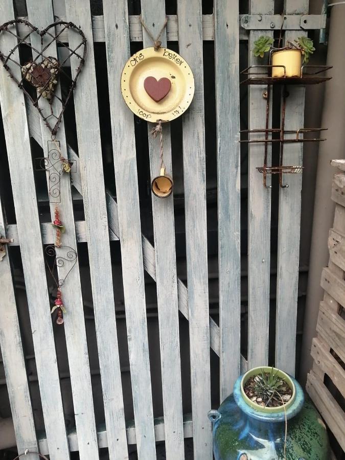 36 Mount Road Guesthouse And Self Catering ポート・エリザベス エクステリア 写真